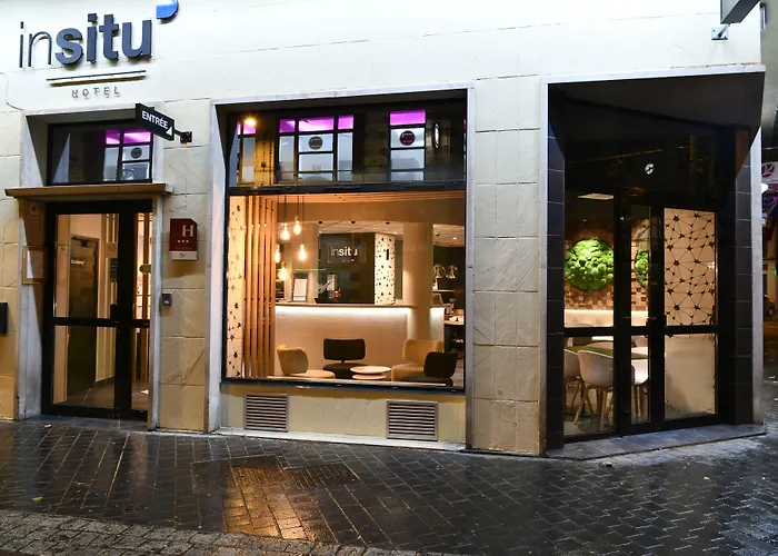 In Situ Hotel