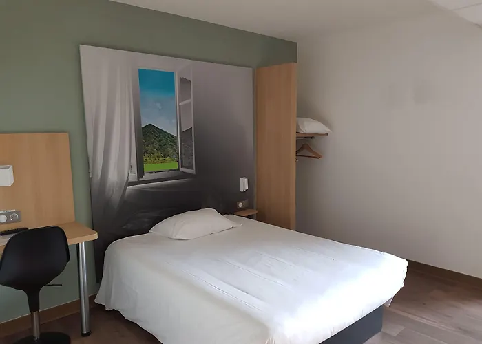 B&B HOTEL Béthune Bruay-la-Buissière
